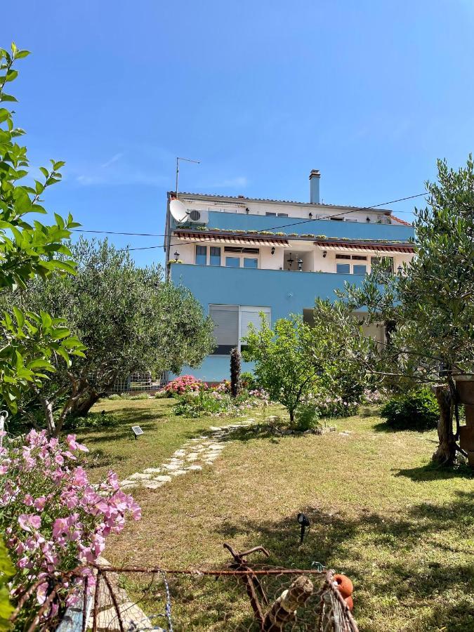 Mare i Kate Apartmani Tribalj Esterno foto