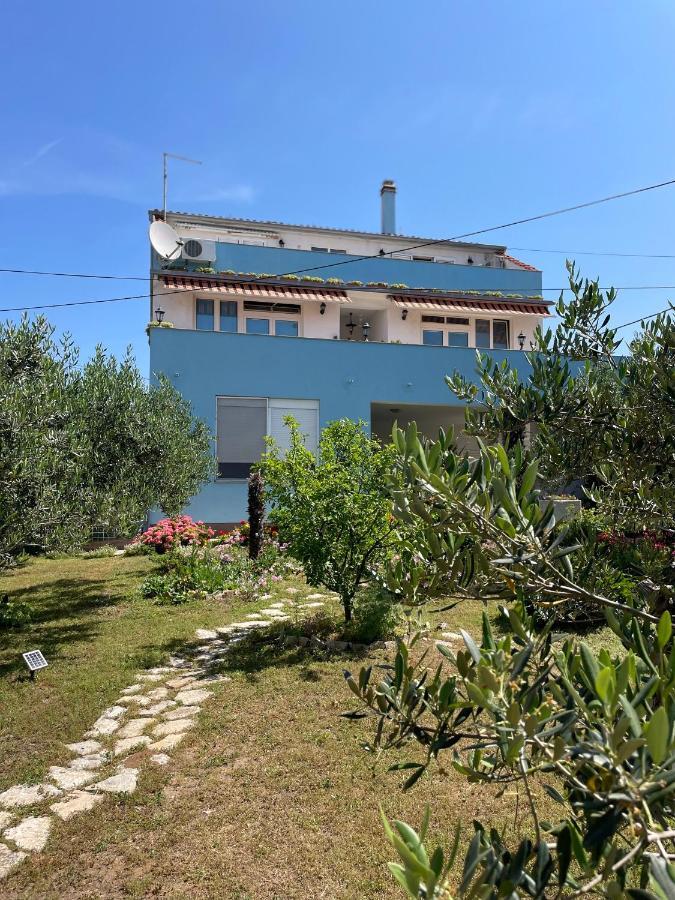 Mare i Kate Apartmani Tribalj Esterno foto