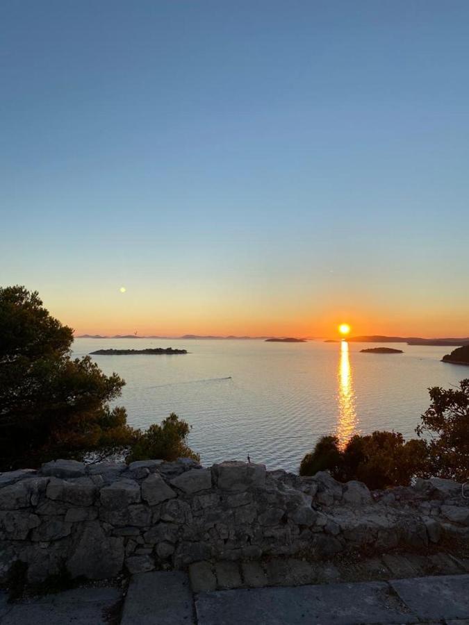 Mare i Kate Apartmani Tribalj Esterno foto