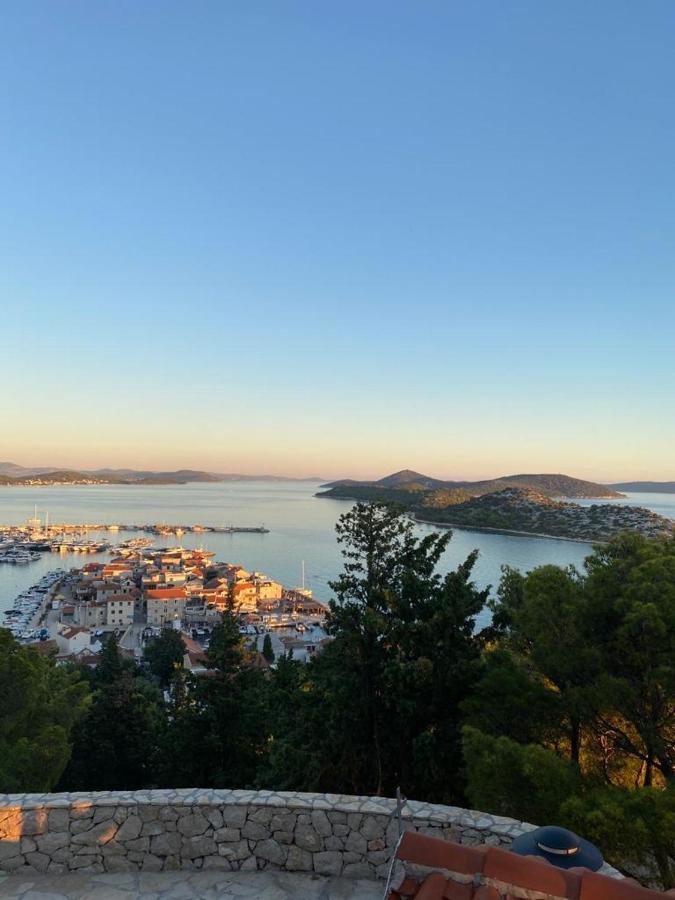 Mare i Kate Apartmani Tribalj Esterno foto
